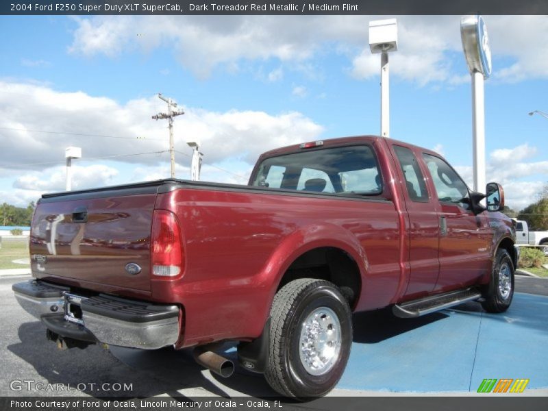 Dark Toreador Red Metallic / Medium Flint 2004 Ford F250 Super Duty XLT SuperCab