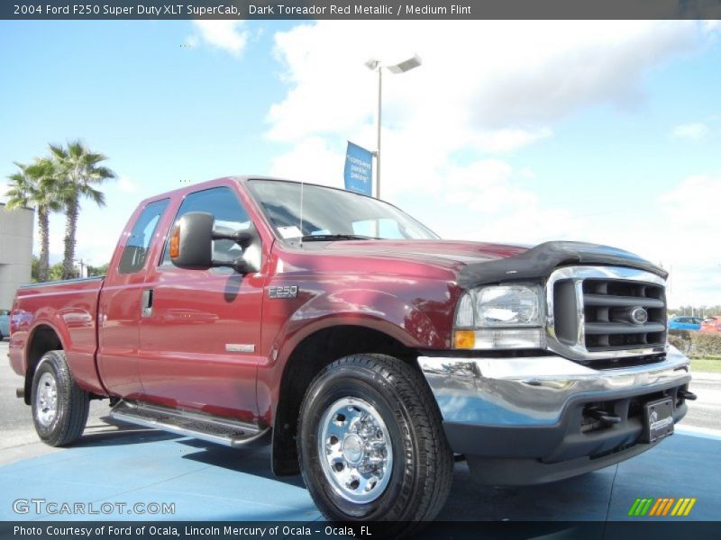 Dark Toreador Red Metallic / Medium Flint 2004 Ford F250 Super Duty XLT SuperCab