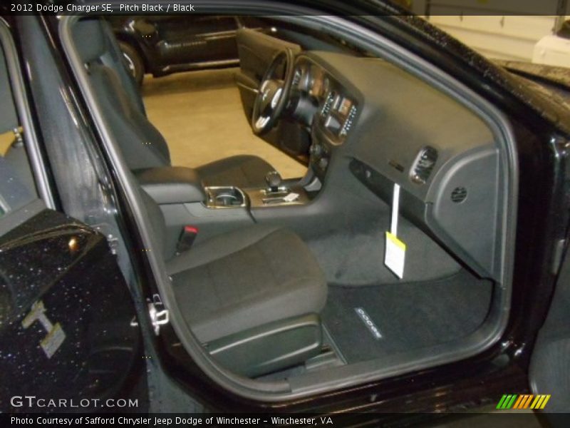 Pitch Black / Black 2012 Dodge Charger SE