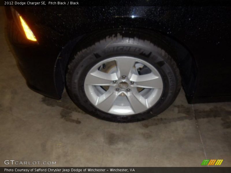 Pitch Black / Black 2012 Dodge Charger SE
