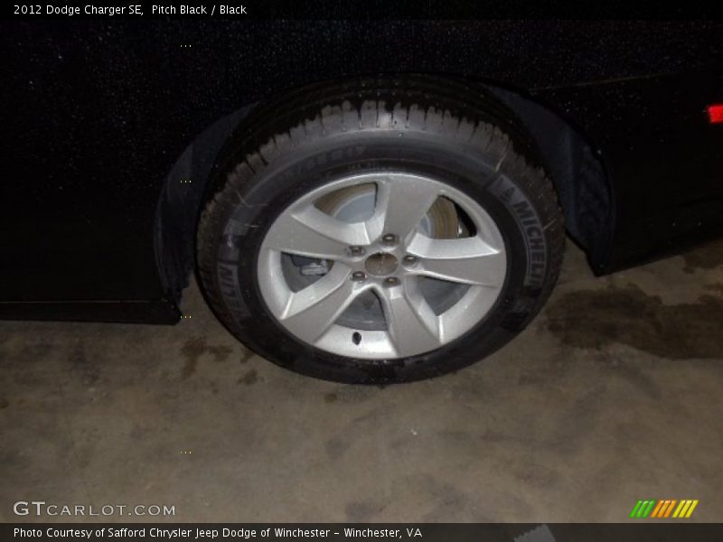 Pitch Black / Black 2012 Dodge Charger SE