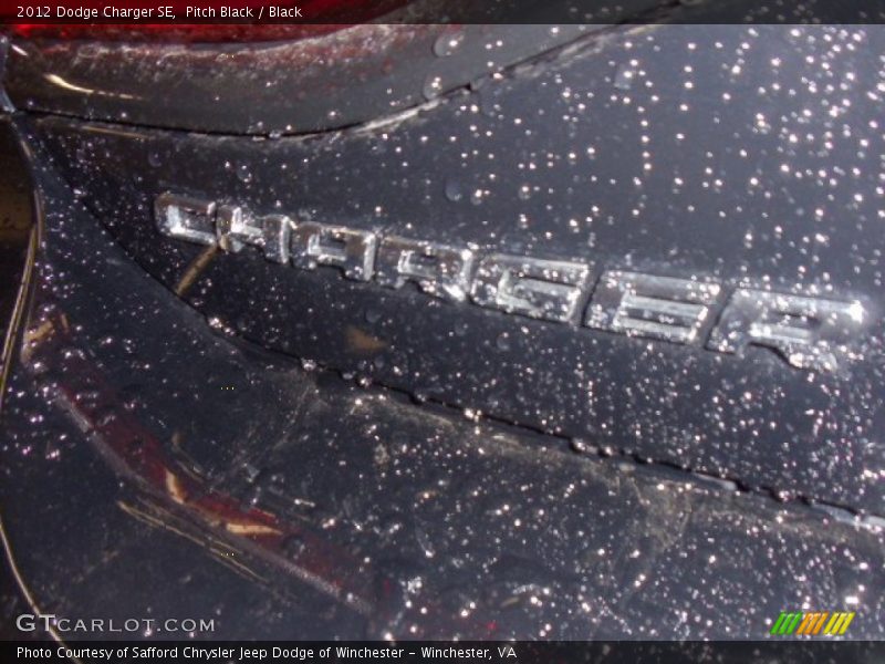 Pitch Black / Black 2012 Dodge Charger SE