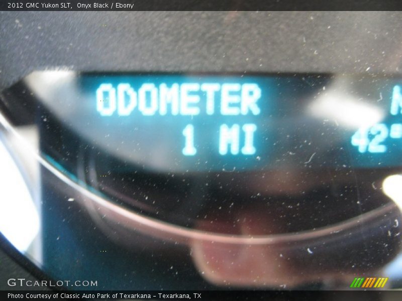Onyx Black / Ebony 2012 GMC Yukon SLT