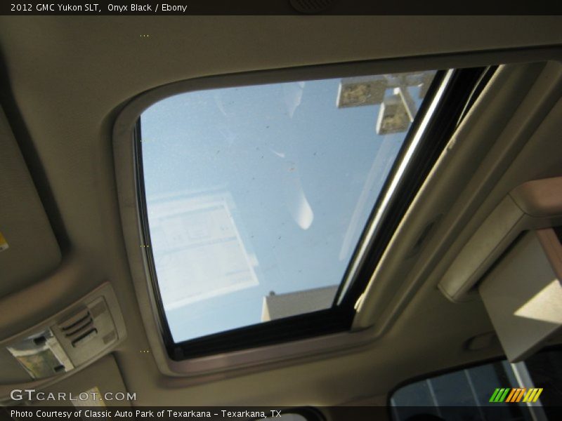 Onyx Black / Ebony 2012 GMC Yukon SLT