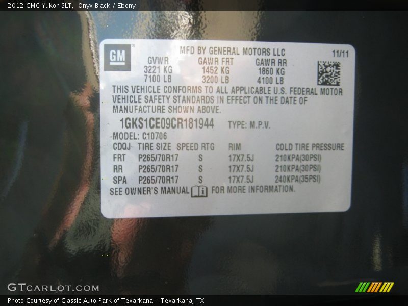 Onyx Black / Ebony 2012 GMC Yukon SLT