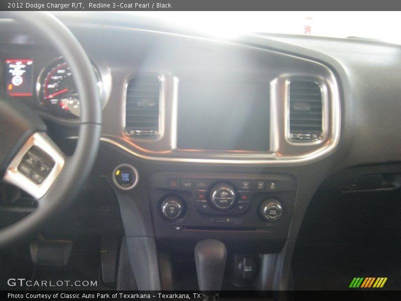 Redline 3-Coat Pearl / Black 2012 Dodge Charger R/T