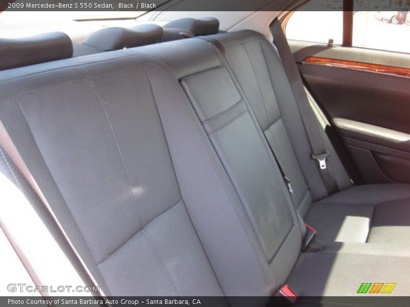 Black / Black 2009 Mercedes-Benz S 550 Sedan