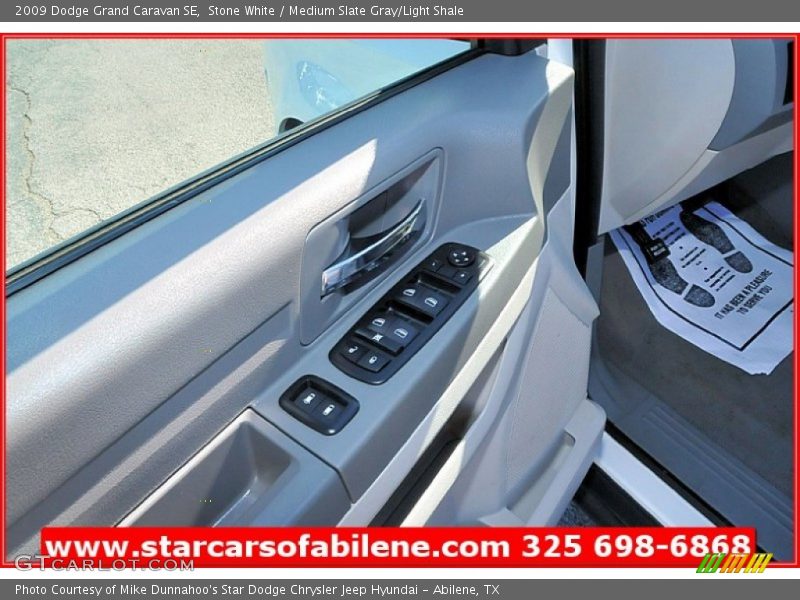 Stone White / Medium Slate Gray/Light Shale 2009 Dodge Grand Caravan SE