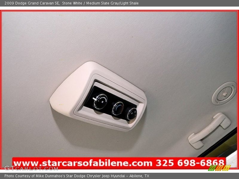 Stone White / Medium Slate Gray/Light Shale 2009 Dodge Grand Caravan SE