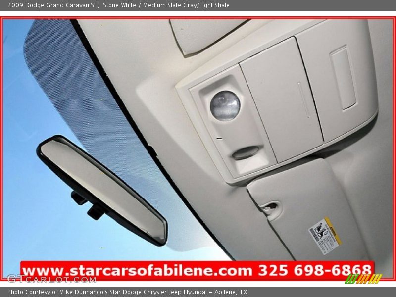 Stone White / Medium Slate Gray/Light Shale 2009 Dodge Grand Caravan SE