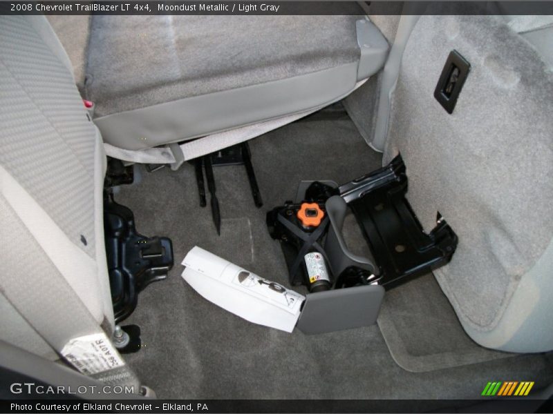 Moondust Metallic / Light Gray 2008 Chevrolet TrailBlazer LT 4x4