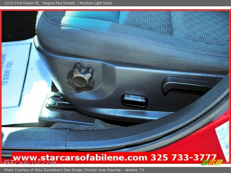 Sangria Red Metallic / Medium Light Stone 2010 Ford Fusion SE