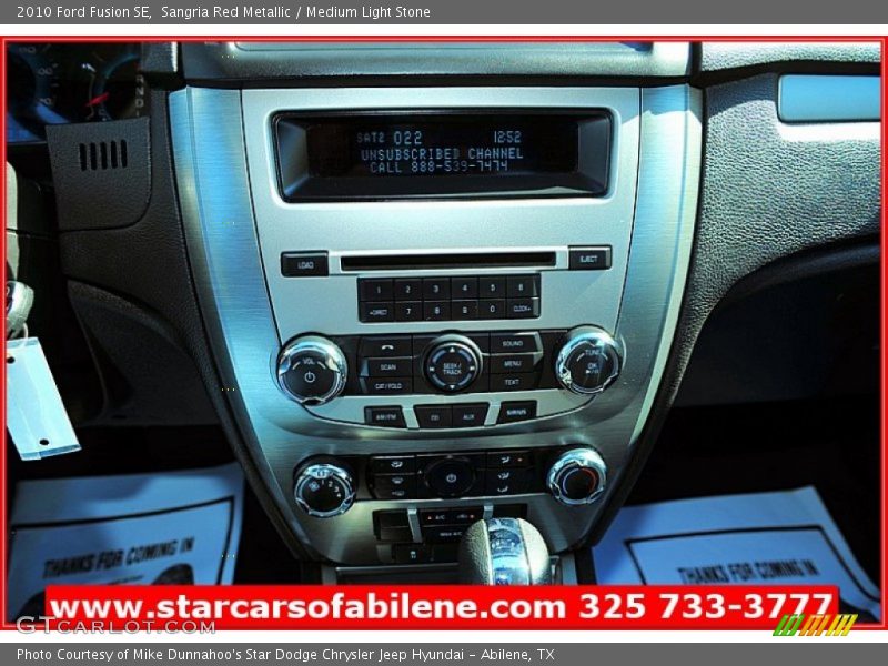 Sangria Red Metallic / Medium Light Stone 2010 Ford Fusion SE