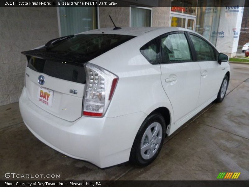 Blizzard White Pearl / Dark Gray 2011 Toyota Prius Hybrid II