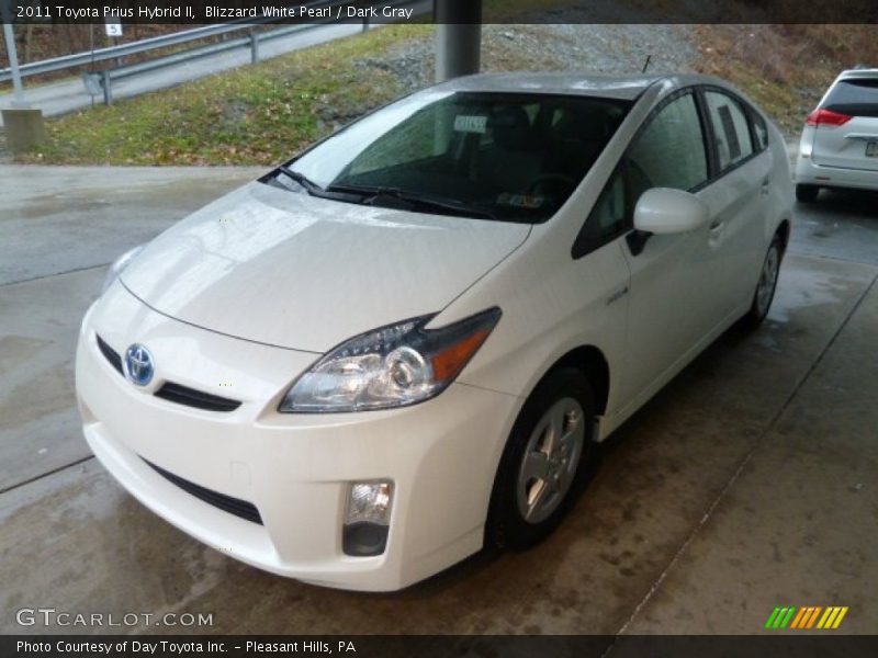 Blizzard White Pearl / Dark Gray 2011 Toyota Prius Hybrid II