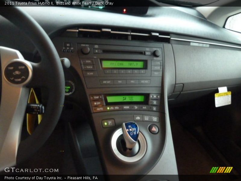 Blizzard White Pearl / Dark Gray 2011 Toyota Prius Hybrid II