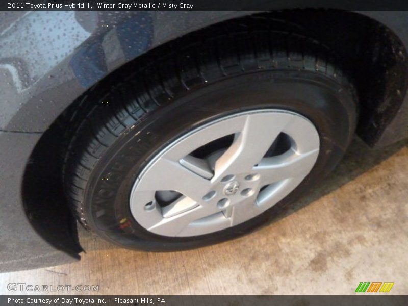 Winter Gray Metallic / Misty Gray 2011 Toyota Prius Hybrid III