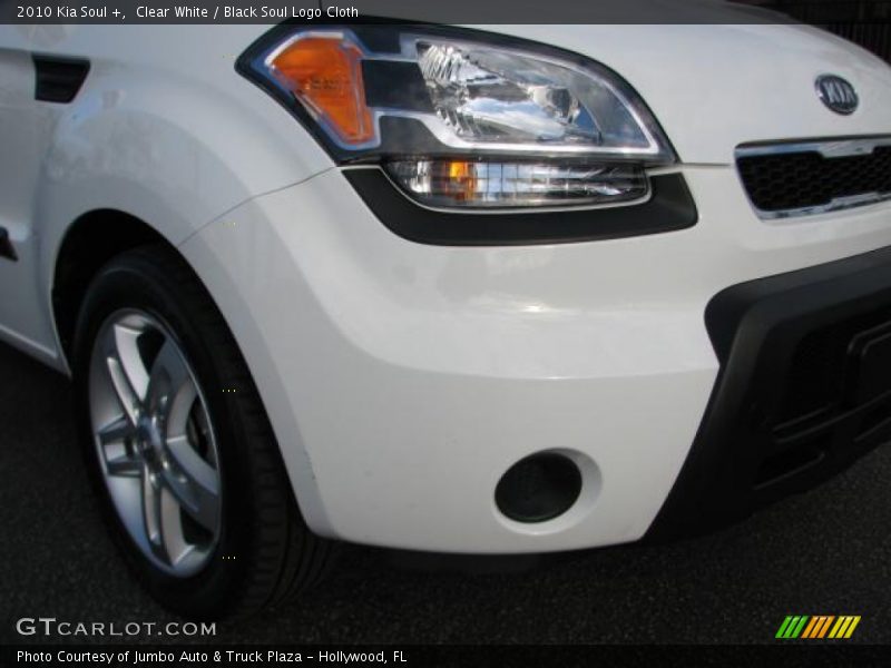 Clear White / Black Soul Logo Cloth 2010 Kia Soul +