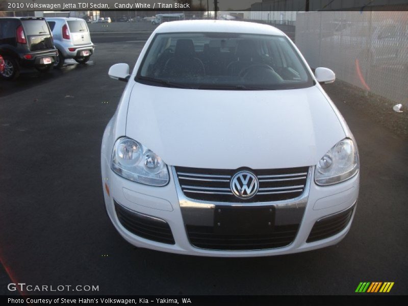 Candy White / Titan Black 2010 Volkswagen Jetta TDI Sedan