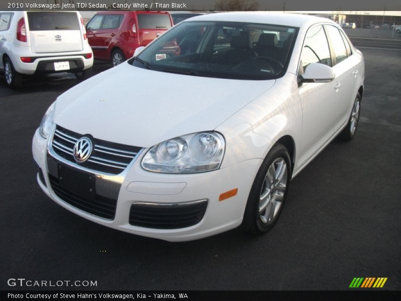 Candy White / Titan Black 2010 Volkswagen Jetta TDI Sedan