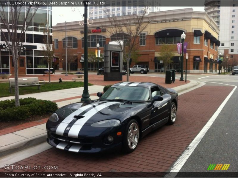 Front 3/4 View of 2001 Viper GTS