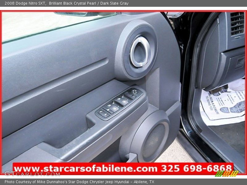 Brilliant Black Crystal Pearl / Dark Slate Gray 2008 Dodge Nitro SXT