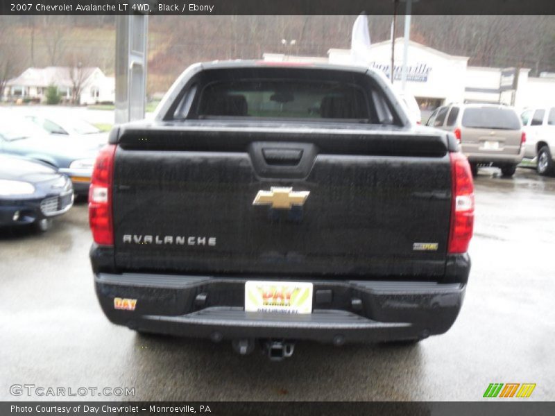 Black / Ebony 2007 Chevrolet Avalanche LT 4WD