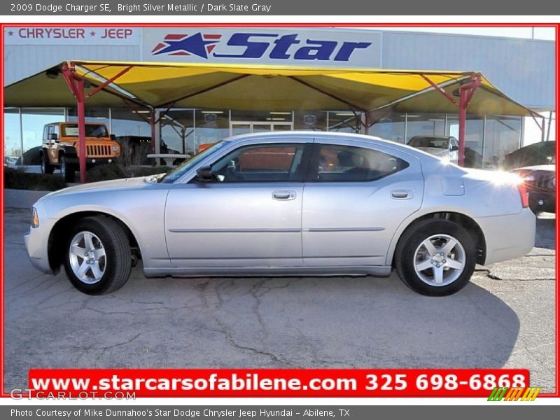 Bright Silver Metallic / Dark Slate Gray 2009 Dodge Charger SE