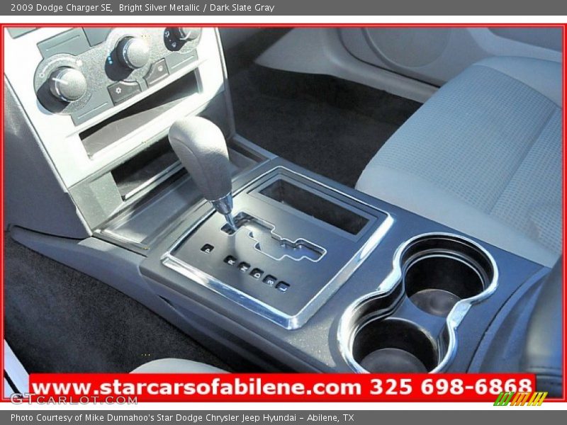Bright Silver Metallic / Dark Slate Gray 2009 Dodge Charger SE