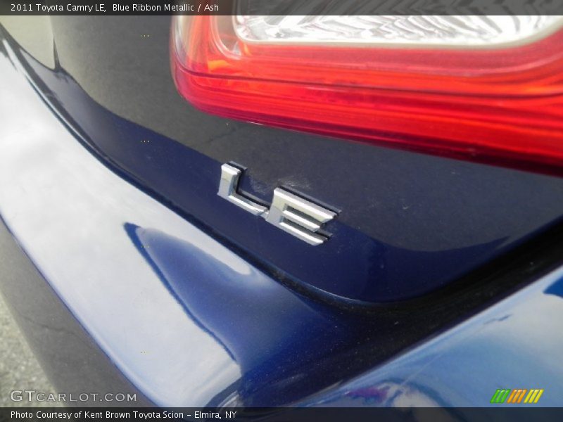 Blue Ribbon Metallic / Ash 2011 Toyota Camry LE