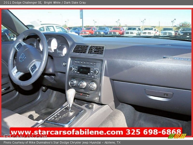 Bright White / Dark Slate Gray 2011 Dodge Challenger SE