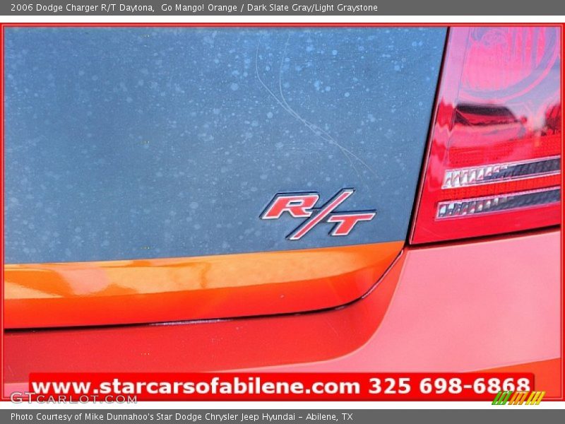 Go Mango! Orange / Dark Slate Gray/Light Graystone 2006 Dodge Charger R/T Daytona