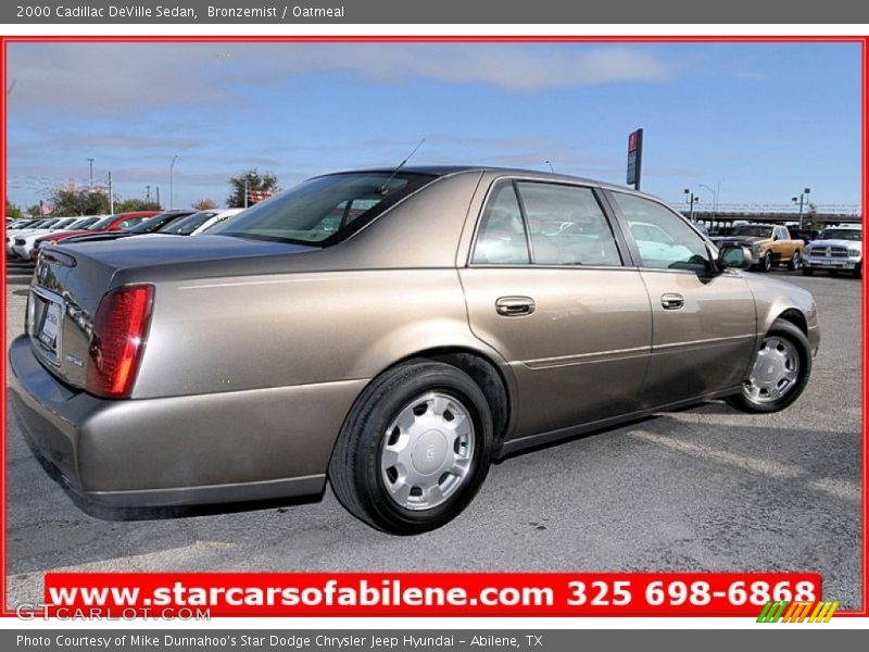 Bronzemist / Oatmeal 2000 Cadillac DeVille Sedan