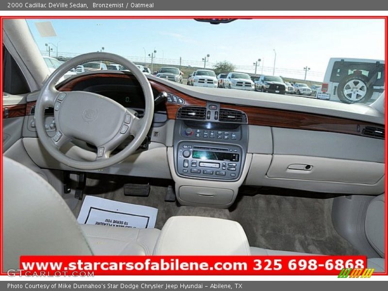 Bronzemist / Oatmeal 2000 Cadillac DeVille Sedan