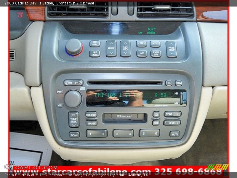 Bronzemist / Oatmeal 2000 Cadillac DeVille Sedan