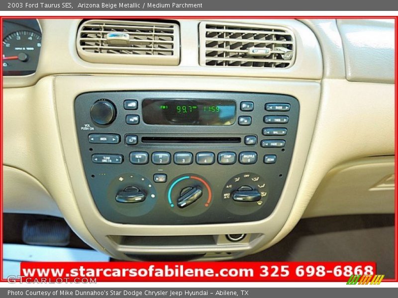 Arizona Beige Metallic / Medium Parchment 2003 Ford Taurus SES