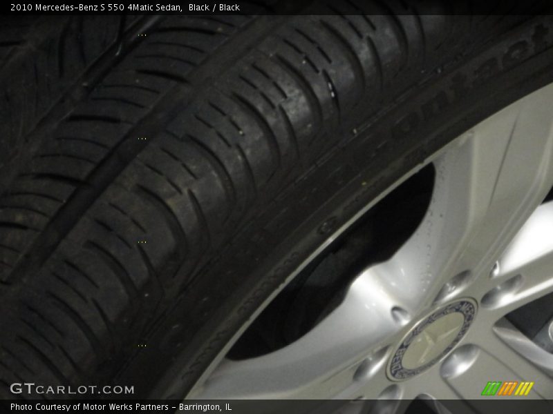 Black / Black 2010 Mercedes-Benz S 550 4Matic Sedan