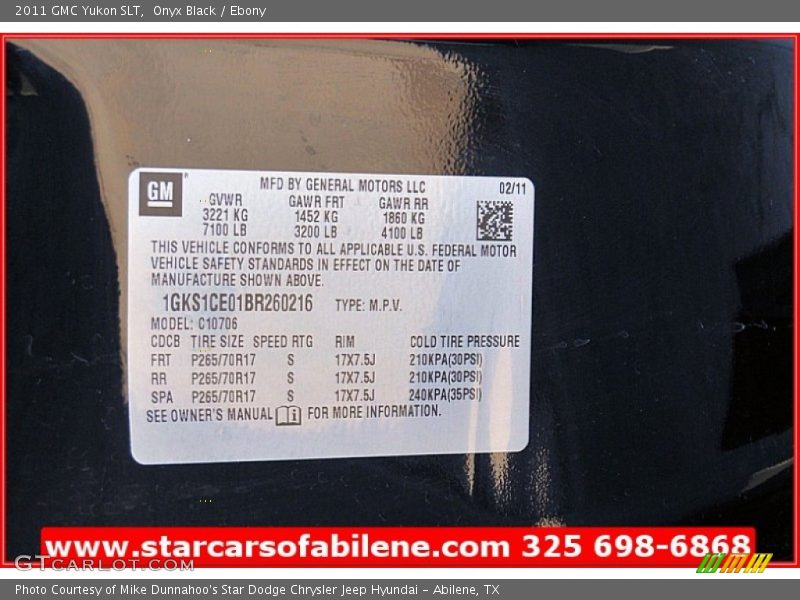 Onyx Black / Ebony 2011 GMC Yukon SLT