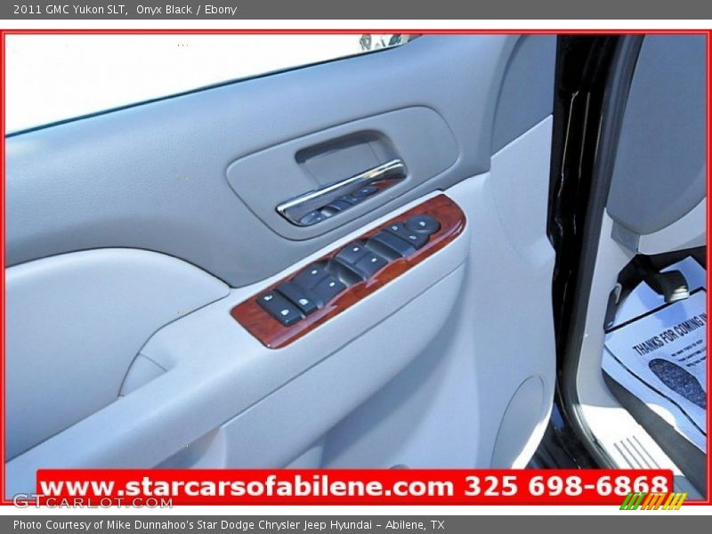 Onyx Black / Ebony 2011 GMC Yukon SLT