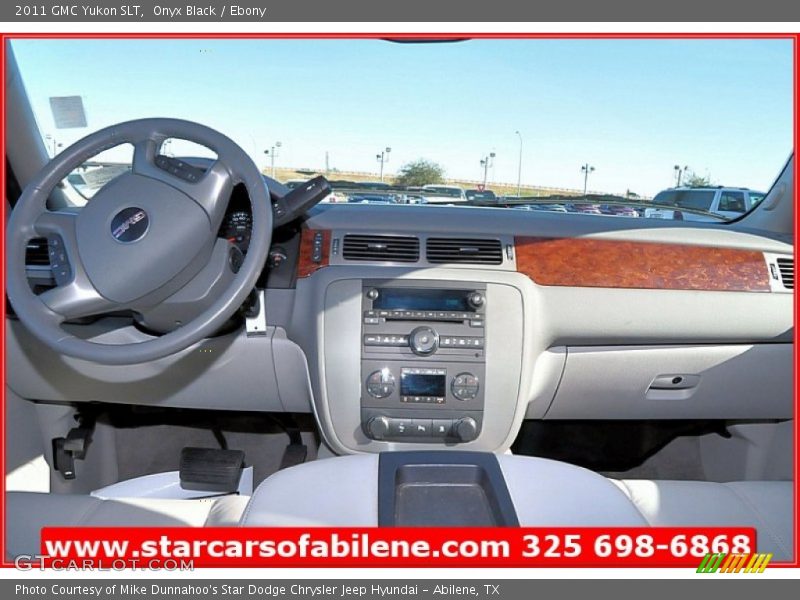 Onyx Black / Ebony 2011 GMC Yukon SLT