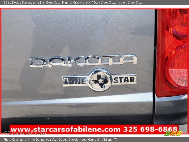 Mineral Gray Metallic / Dark Slate Gray/Medium Slate Gray 2011 Dodge Dakota Lone Star Crew Cab