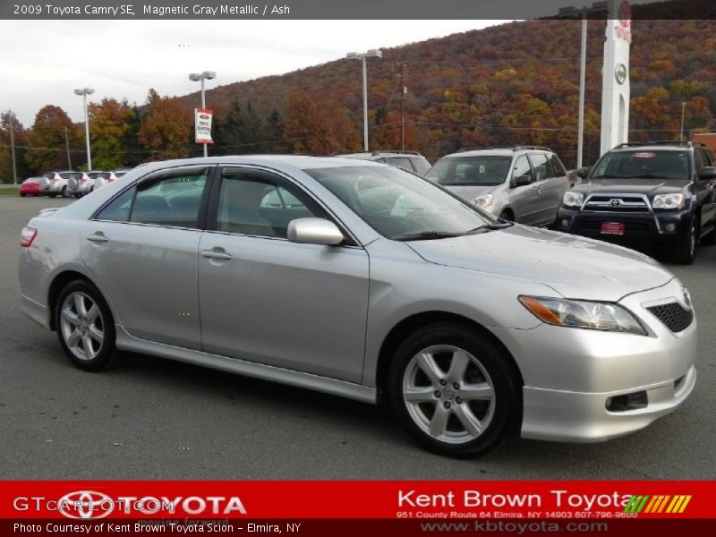 Magnetic Gray Metallic / Ash 2009 Toyota Camry SE