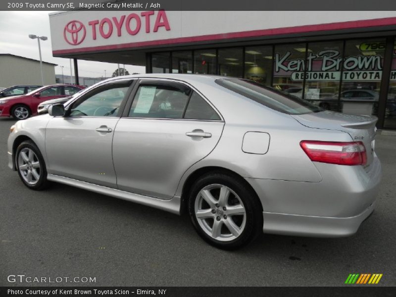 Magnetic Gray Metallic / Ash 2009 Toyota Camry SE
