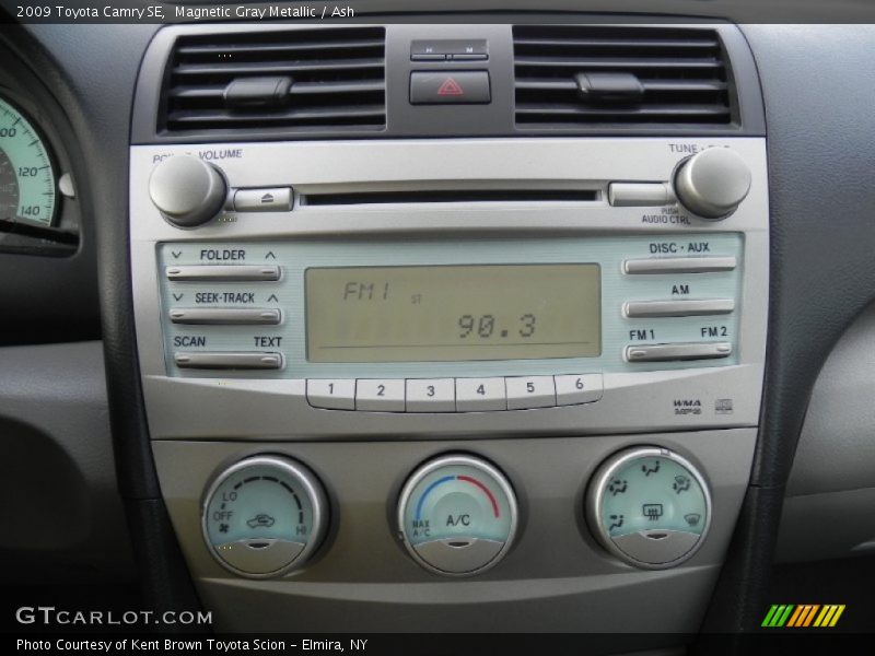 Magnetic Gray Metallic / Ash 2009 Toyota Camry SE