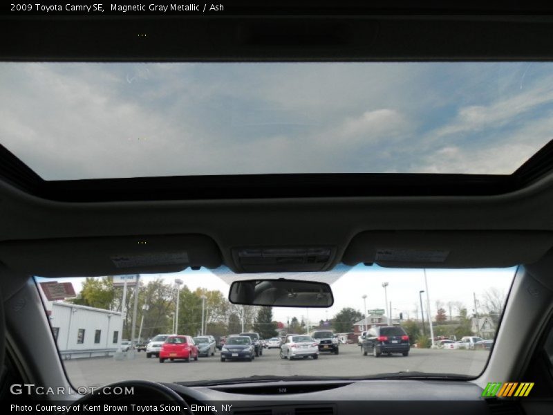 Magnetic Gray Metallic / Ash 2009 Toyota Camry SE