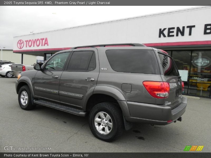 Phantom Gray Pearl / Light Charcoal 2005 Toyota Sequoia SR5 4WD