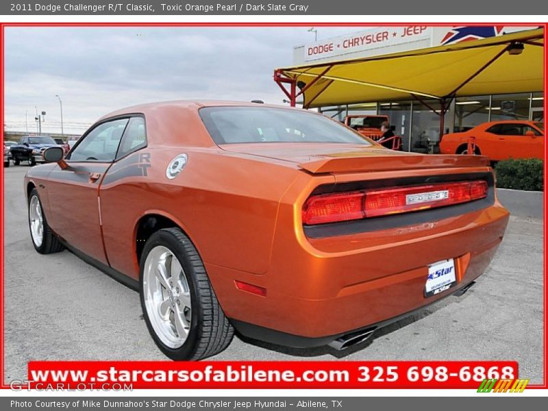 Toxic Orange Pearl / Dark Slate Gray 2011 Dodge Challenger R/T Classic
