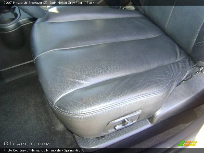 Satin Meisai Gray Pearl / Black 2007 Mitsubishi Endeavor SE