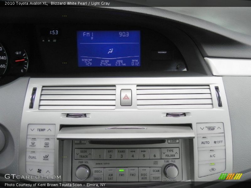 Blizzard White Pearl / Light Gray 2010 Toyota Avalon XL