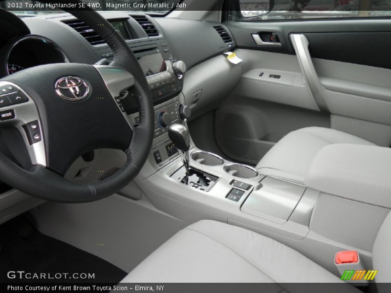 Magnetic Gray Metallic / Ash 2012 Toyota Highlander SE 4WD
